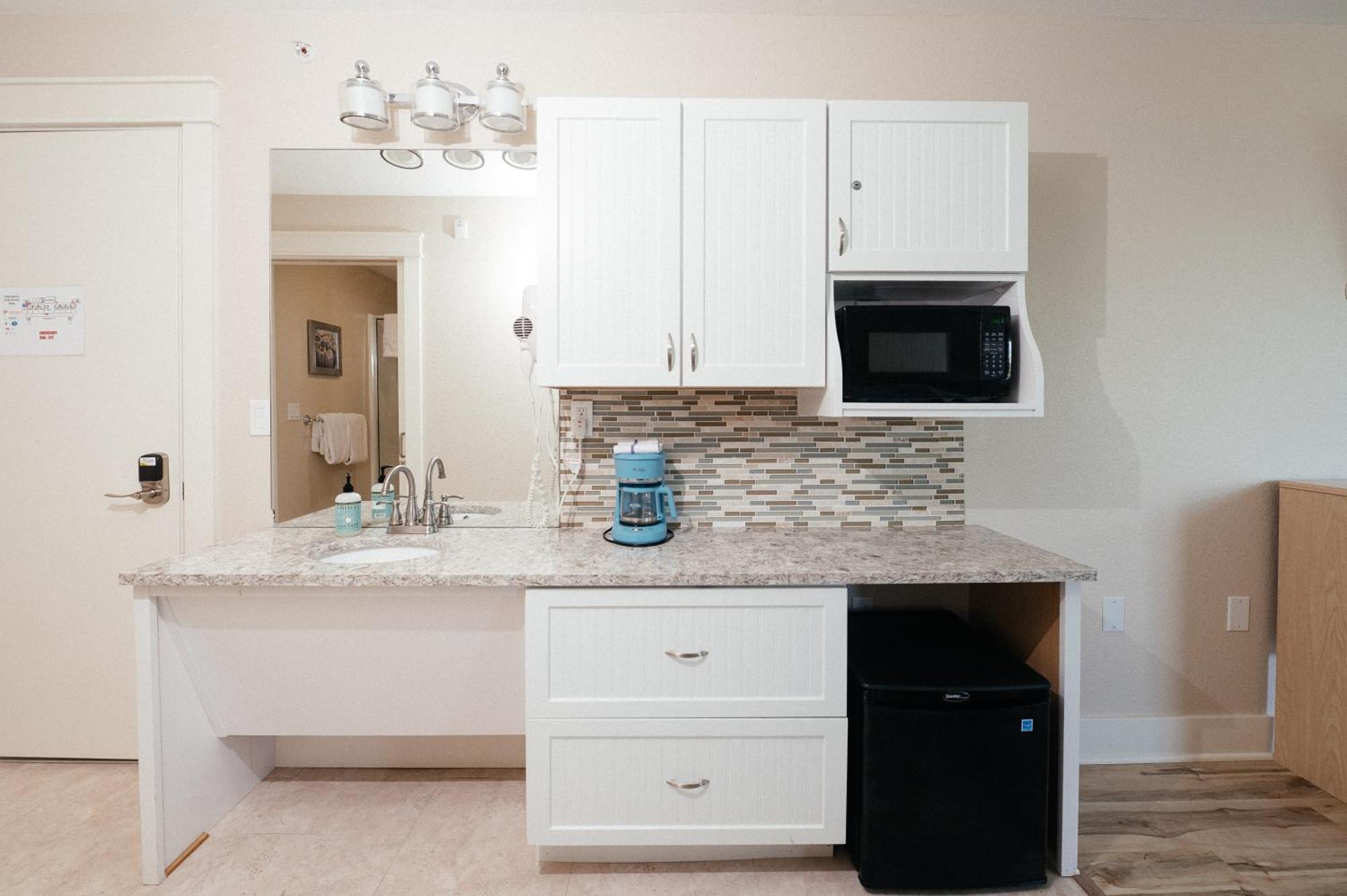 Kasa Gold Coast Inn Traverse City Esterno foto