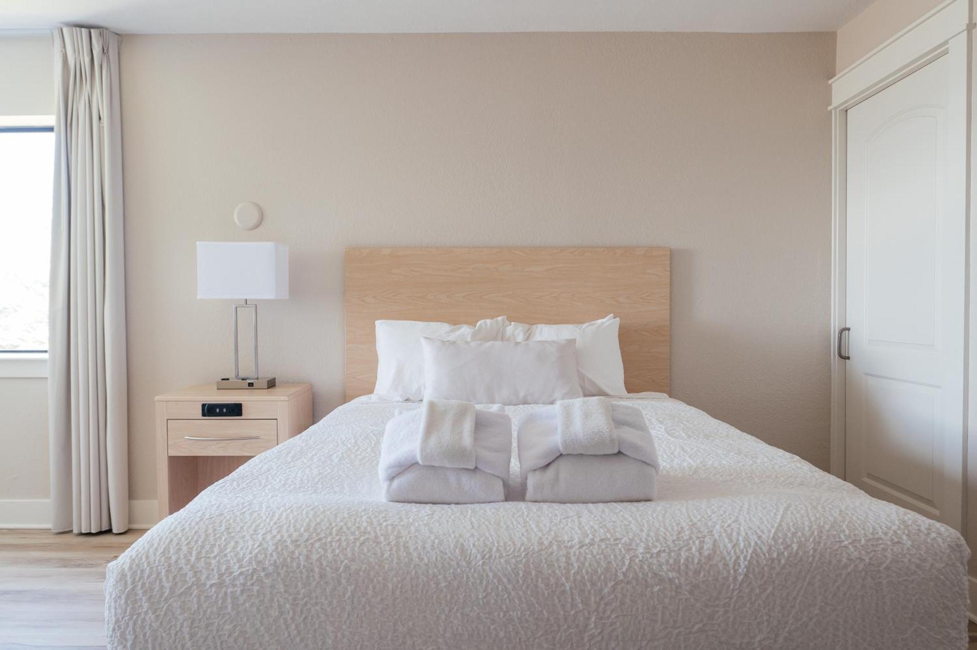 Kasa Gold Coast Inn Traverse City Esterno foto